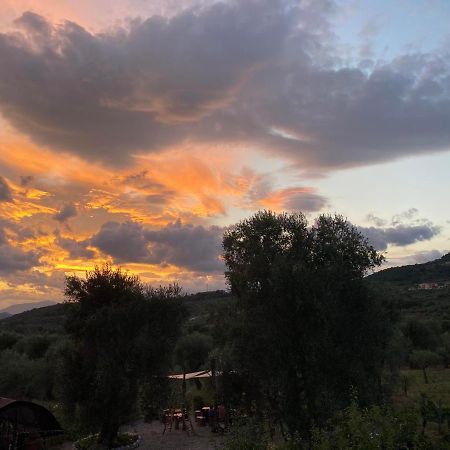 L'Oasi Bed & Breakfast Auletta Екстериор снимка