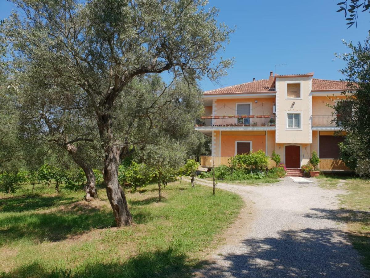 L'Oasi Bed & Breakfast Auletta Екстериор снимка