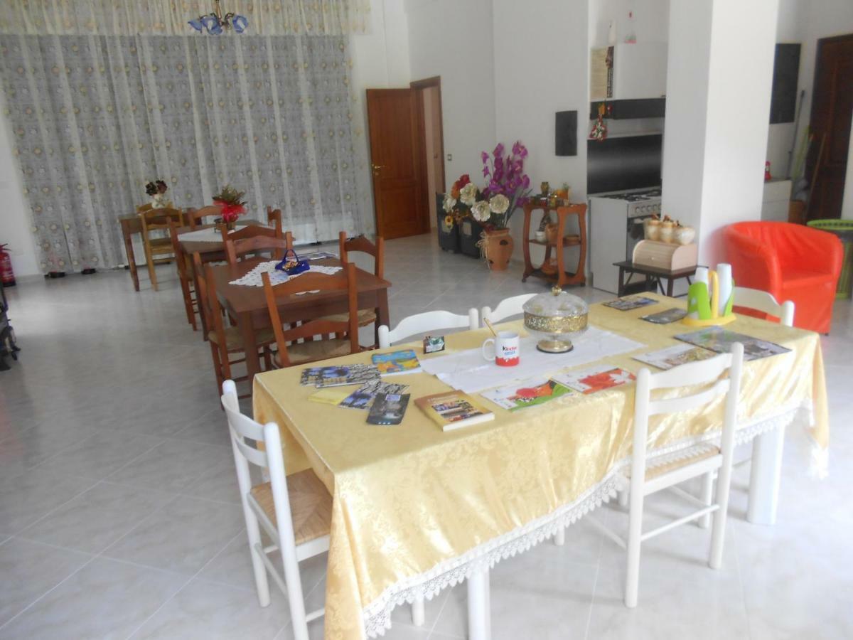 L'Oasi Bed & Breakfast Auletta Екстериор снимка