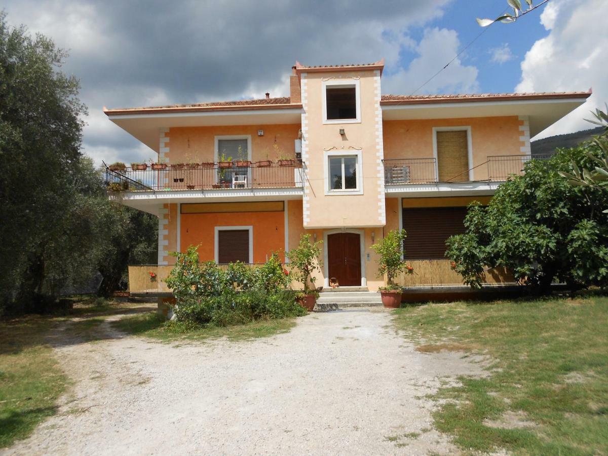 L'Oasi Bed & Breakfast Auletta Екстериор снимка