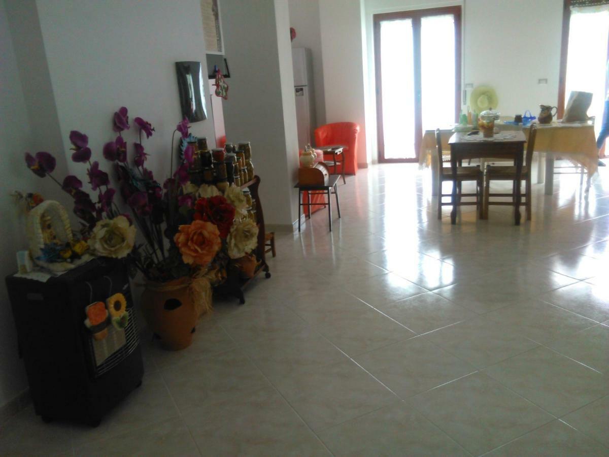 L'Oasi Bed & Breakfast Auletta Екстериор снимка